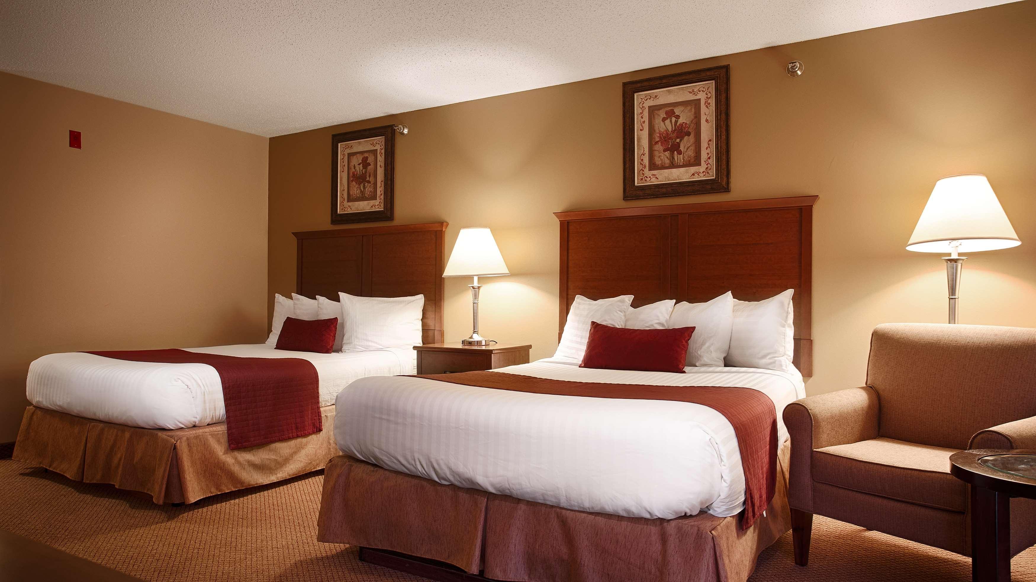 Best Western Plus Albert Lea I-90/I-35 Hotel Exterior photo